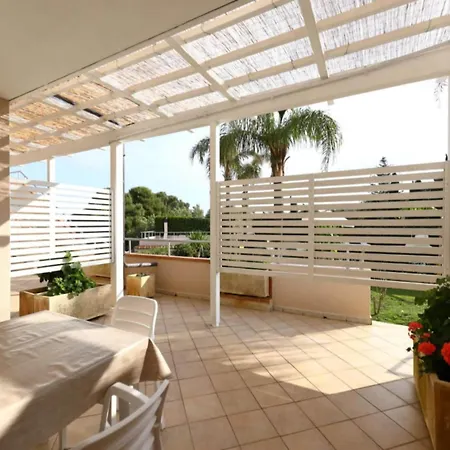 For Couples In With Pool Appartamento Capo Vaticano